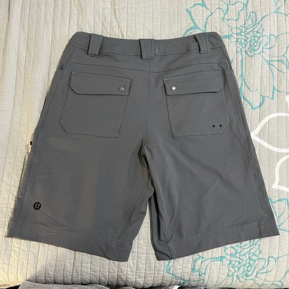 Men’s Lululemon Shorts - Picture 2 of 8